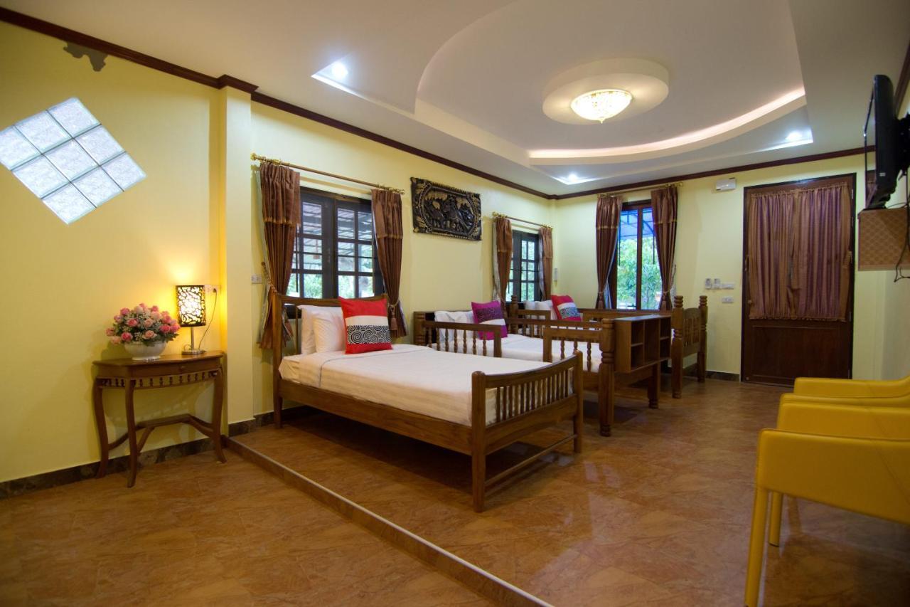 Bueng Bua Thong Resort Banhuajjaj Kültér fotó