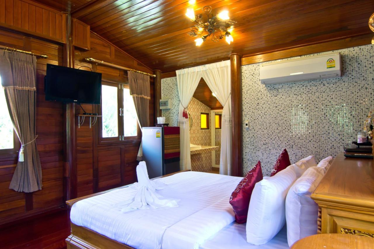 Bueng Bua Thong Resort Banhuajjaj Kültér fotó