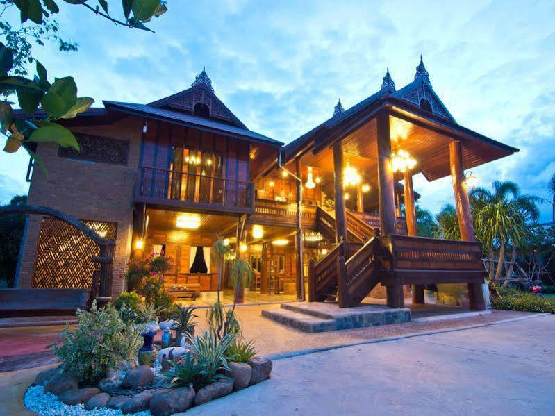 Bueng Bua Thong Resort Banhuajjaj Kültér fotó